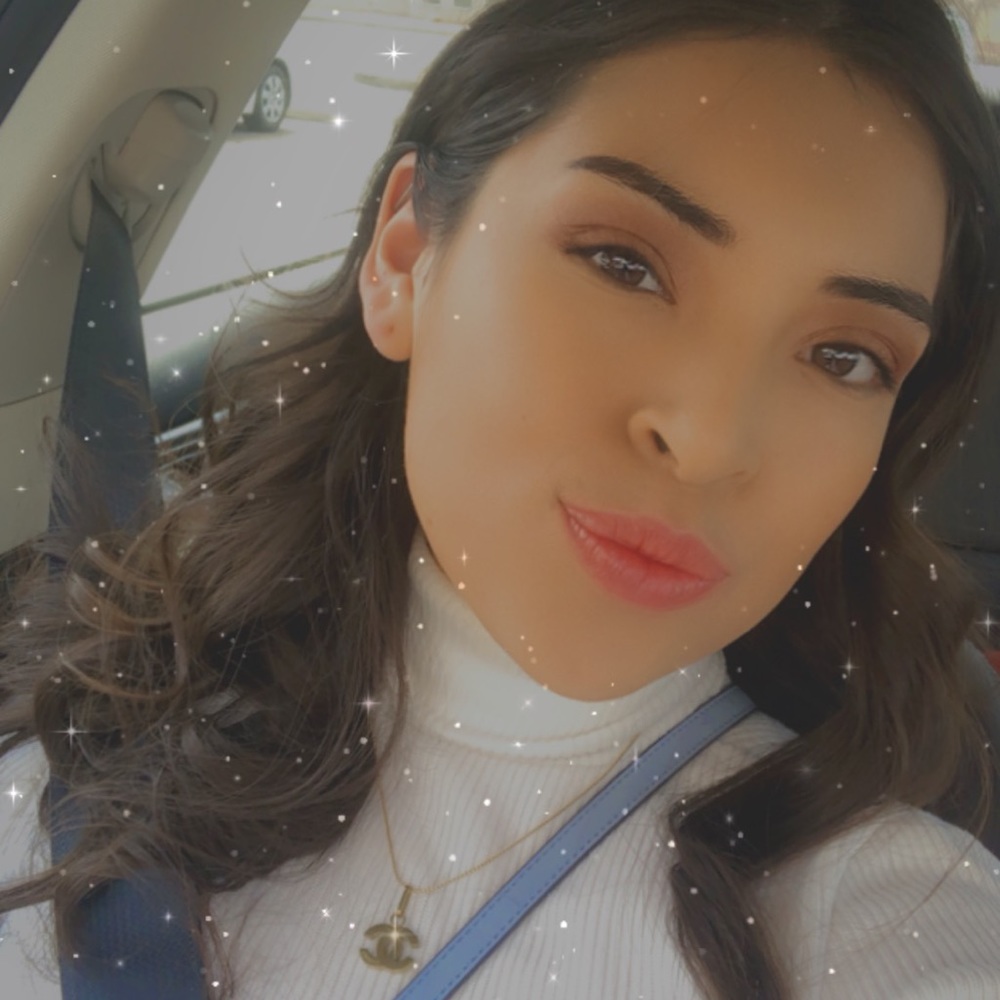 Meet your Posher, Breanna